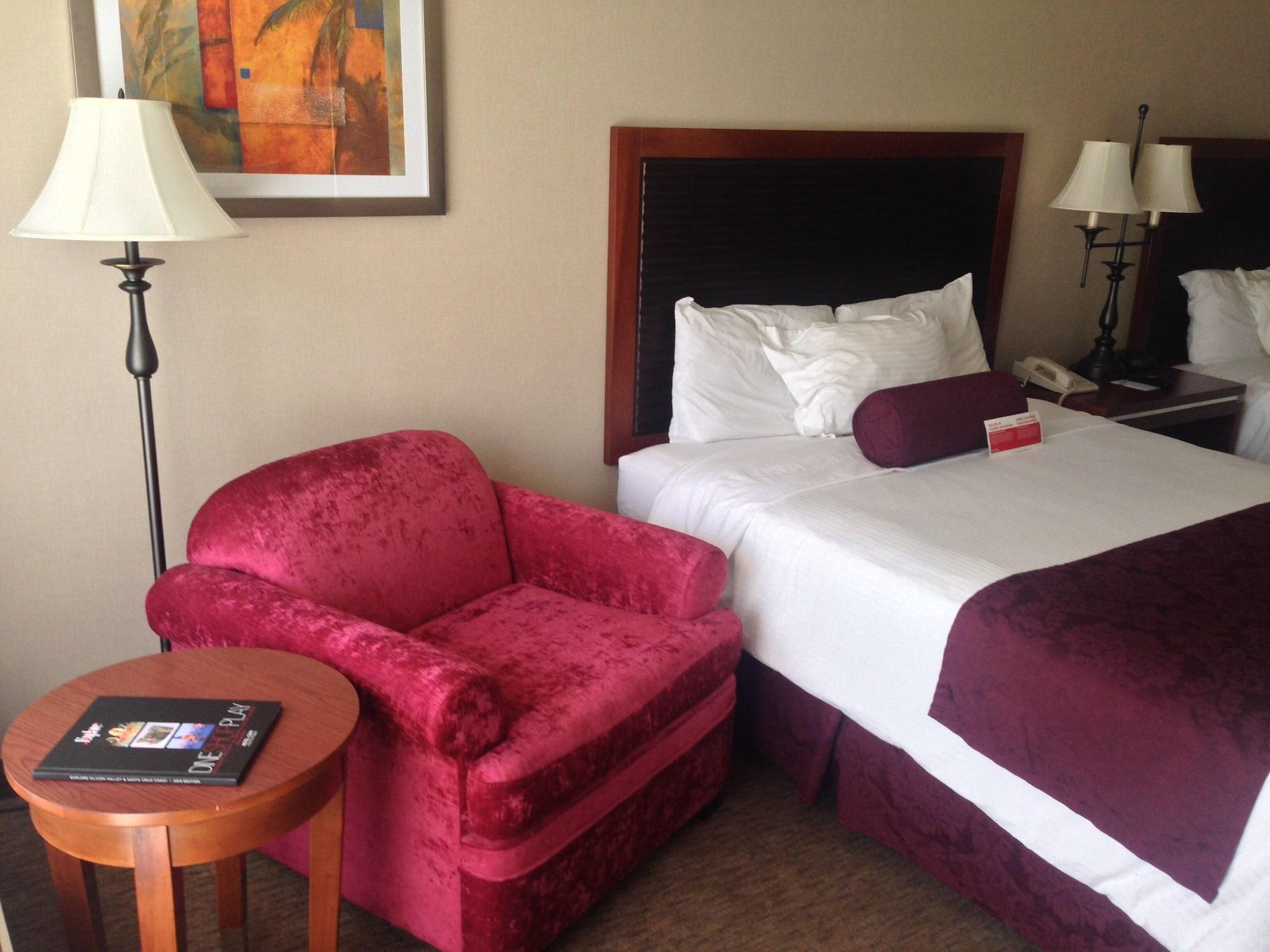 Ramada By Wyndham Sunnyvale/Silicon Valley Экстерьер фото